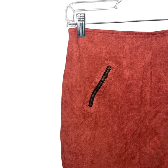 DO+BE Women's Faux Suede Fringe Mini Skirt Sz M - Picture 2 of 10